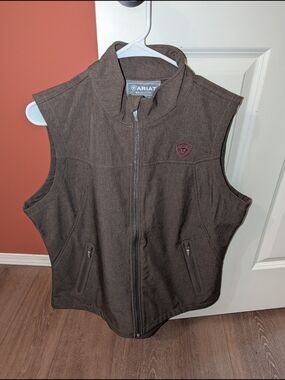 Ariat Banyon Bark (Brown) Softshell Zip Vest